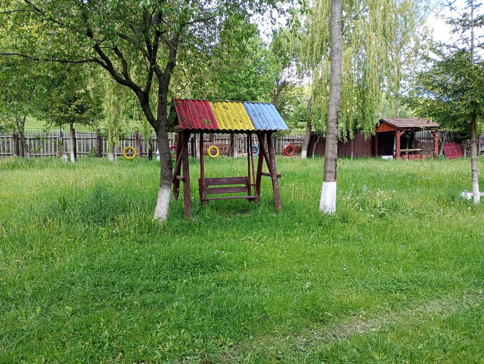 Pensiunea Irina 3 Zărneşti Zewnętrze zdjęcie